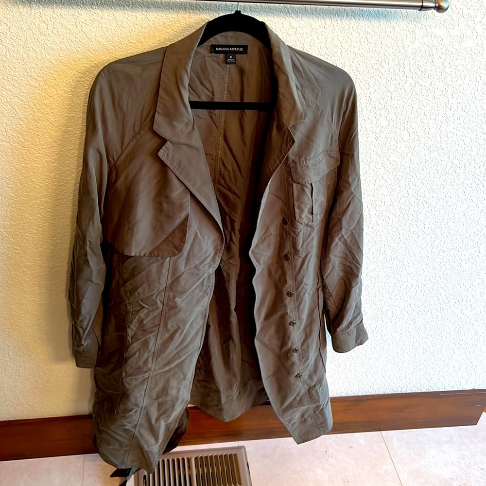 Womans- Banana Republic, size 8 jacket